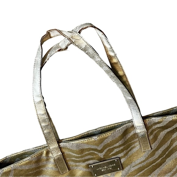 Michael Kors Gold Metallic Tote Bag - Picture 3 of 6